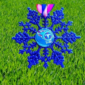 Tennessee TITANS Football Handmade Snowflake *NEW*
